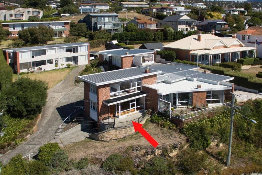 The Tassie - Luxury With Panoramic Water Views Villa Hobart Buitenkant foto